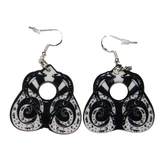 3/$25 Planchette w Hole Snake Black‎ & White Goth Design Earrings hypoallergenic - Picture 1 of 2